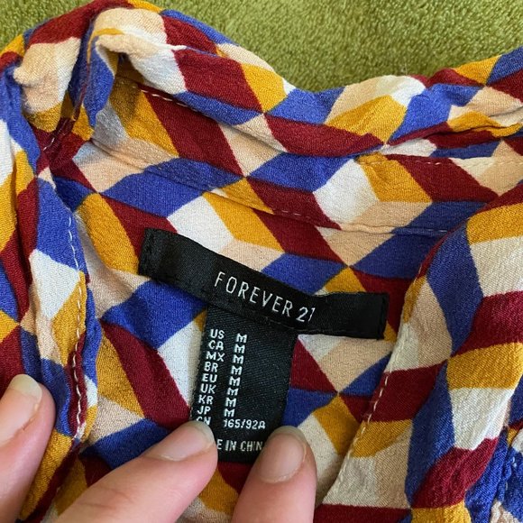 Retro Patterned Button Up Blouse Size M - Picture 2 of 2